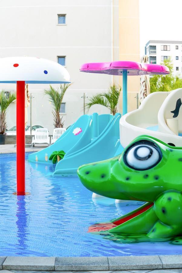 Isabelle Apartament Alezzi Beach Resort Mamaia Nord นาโวดาริ ภายนอก รูปภาพ
