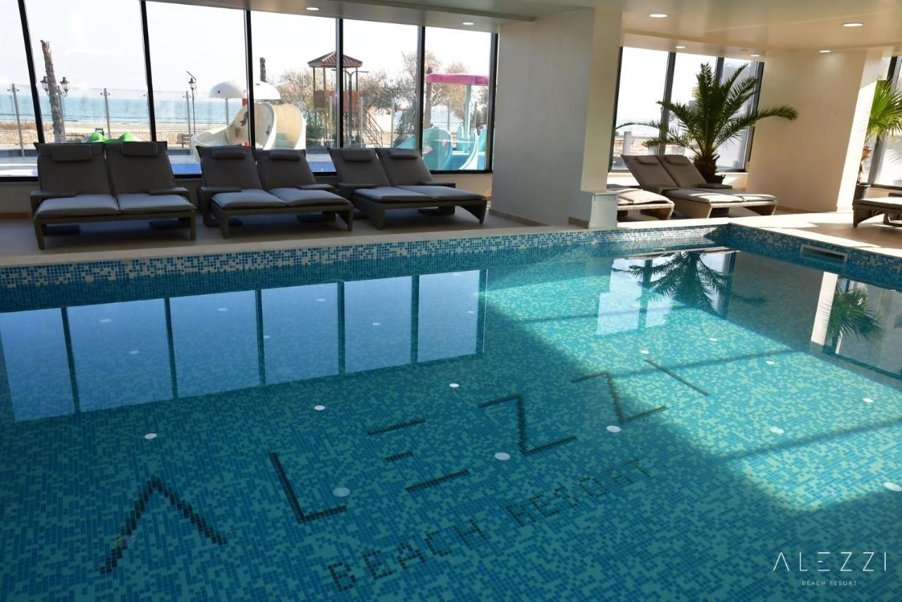 Isabelle Apartament Alezzi Beach Resort Mamaia Nord นาโวดาริ ภายนอก รูปภาพ