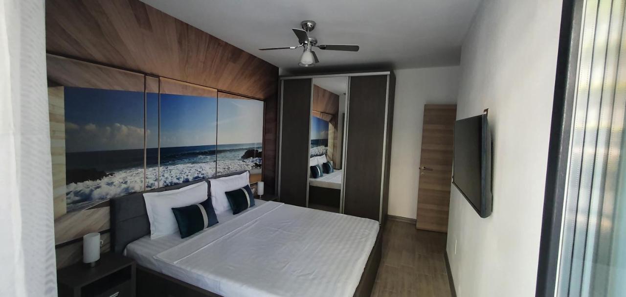 Isabelle Apartament Alezzi Beach Resort Mamaia Nord นาโวดาริ ภายนอก รูปภาพ