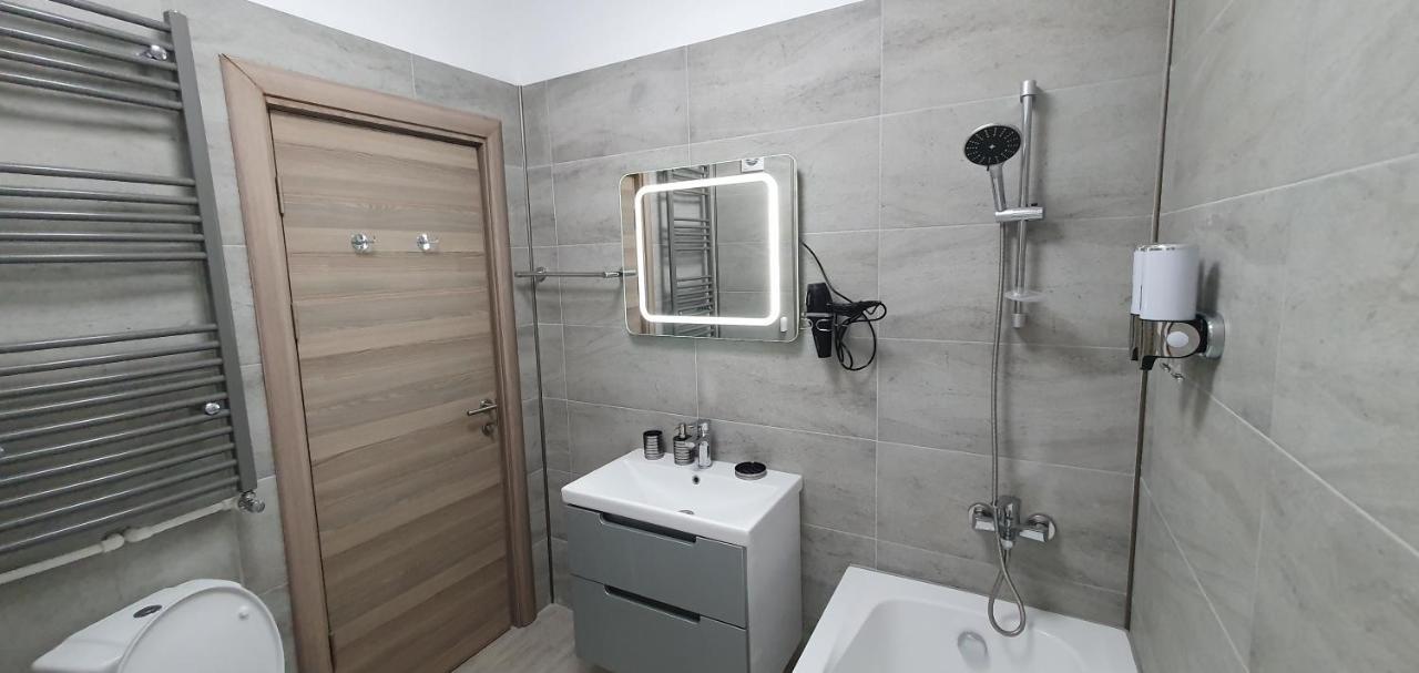 Isabelle Apartament Alezzi Beach Resort Mamaia Nord นาโวดาริ ภายนอก รูปภาพ